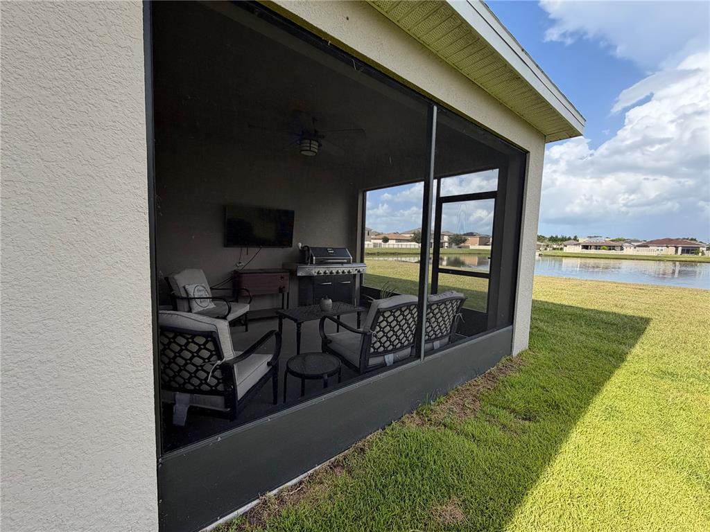 2840 Wadeview Loop St. Cloud, FL 34769 - Photo 5 of 8