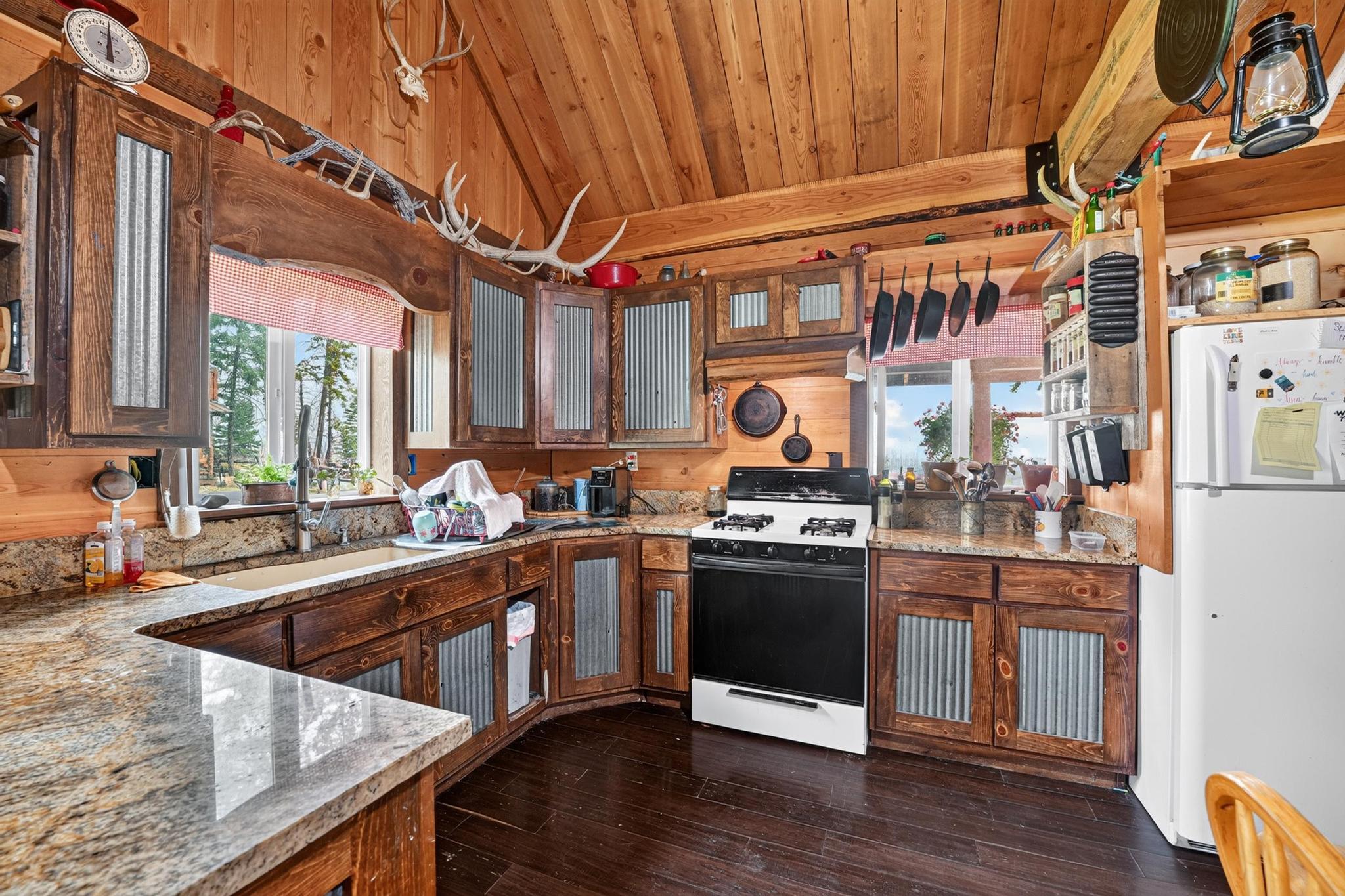 84 Ruger Drive Rexford, MT 59930 - Photo 16 of 46 Gallery Image 16