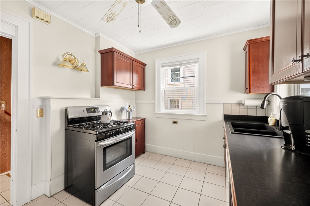 80 Croydon Road Rochester, NY 14610 - Photo 6 of 29 Gallery Image 6