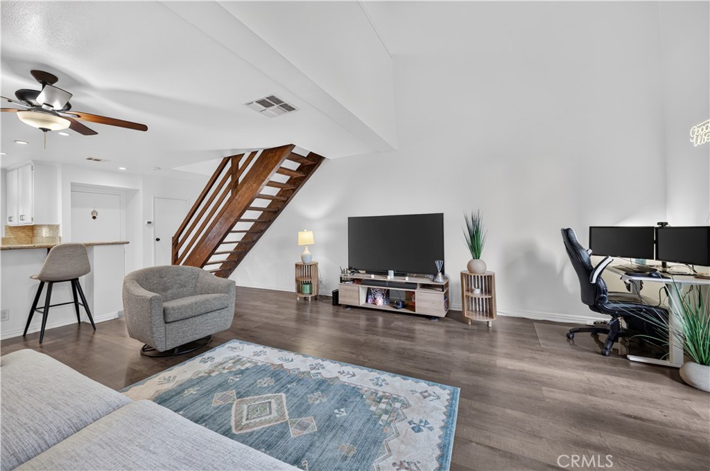 4140 Workman Mill Road, Unit 164 Whittier, CA 90601 - Photo 6 of 40 Living Room