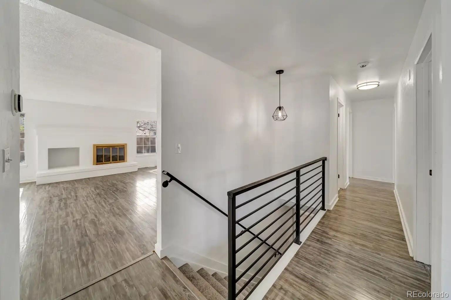 4666 Freeport Way Denver, CO 80239 - Photo 4 of 28