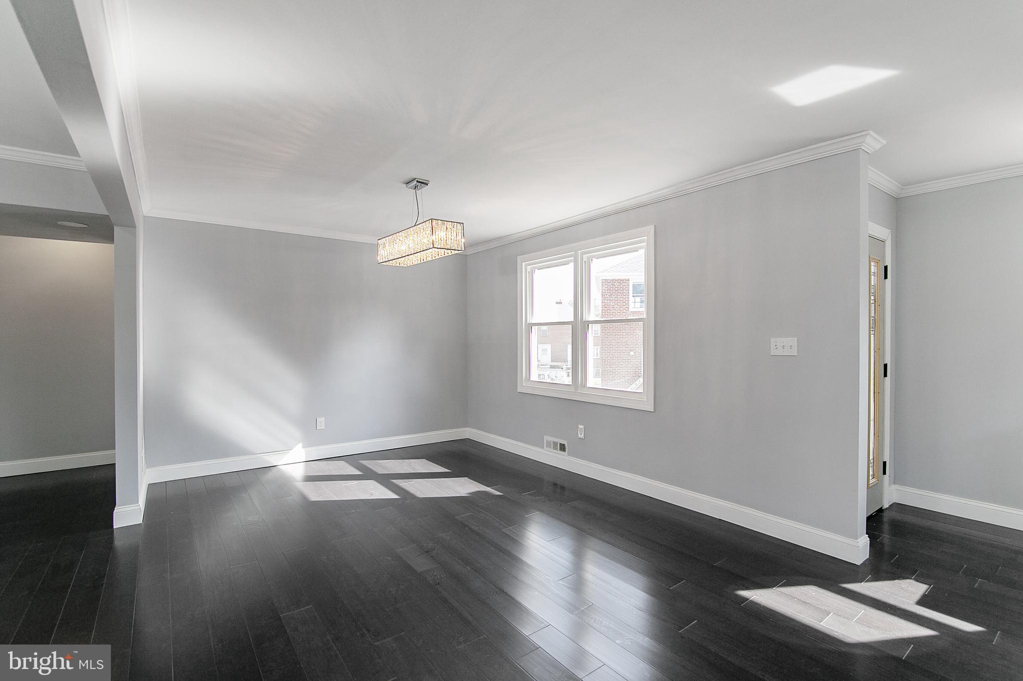 731 Charing Cross Road Baltimore, MD 21229 - Photo 16 of 39