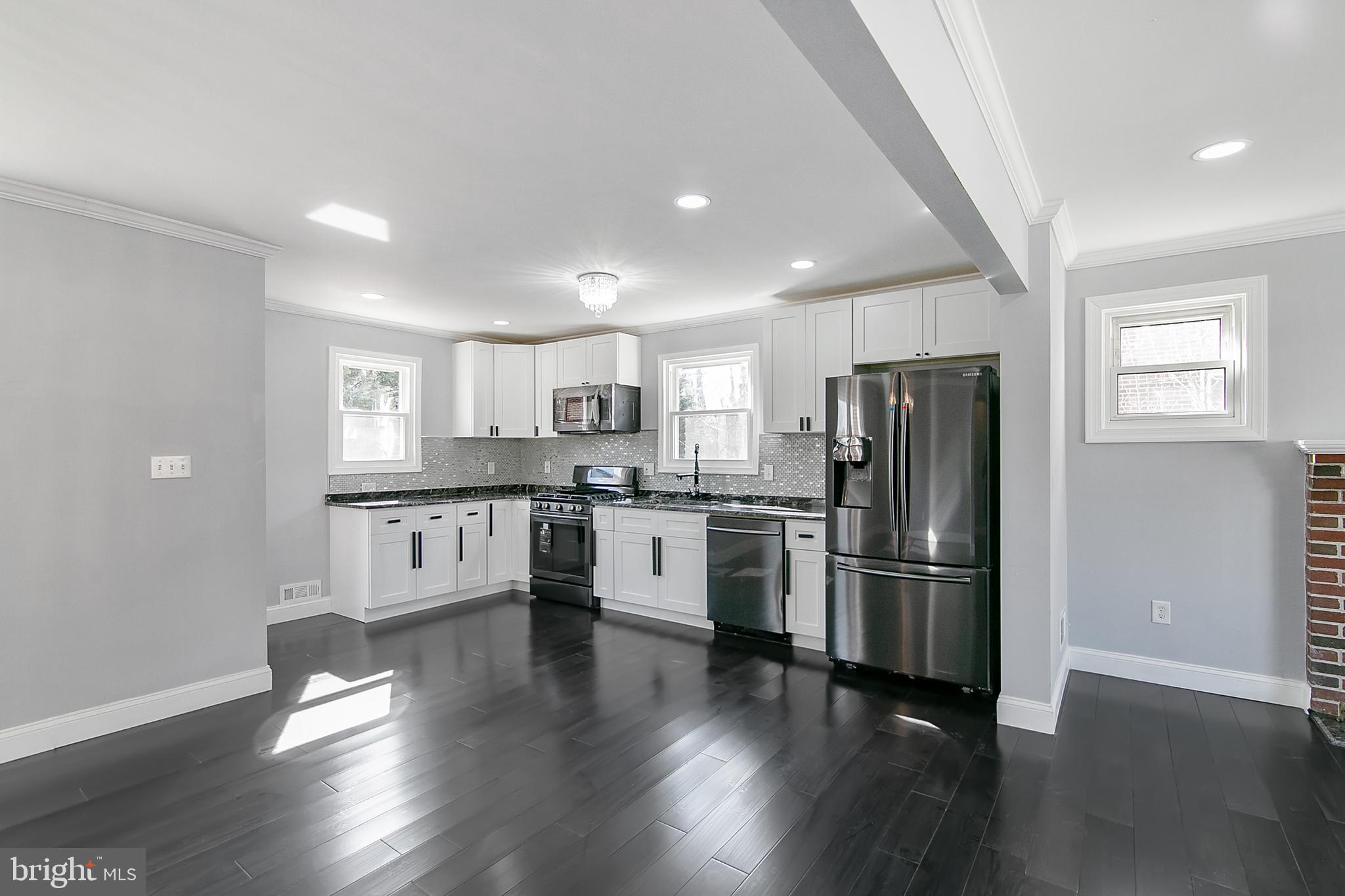 731 Charing Cross Road Baltimore, MD 21229 - Photo 18 of 39