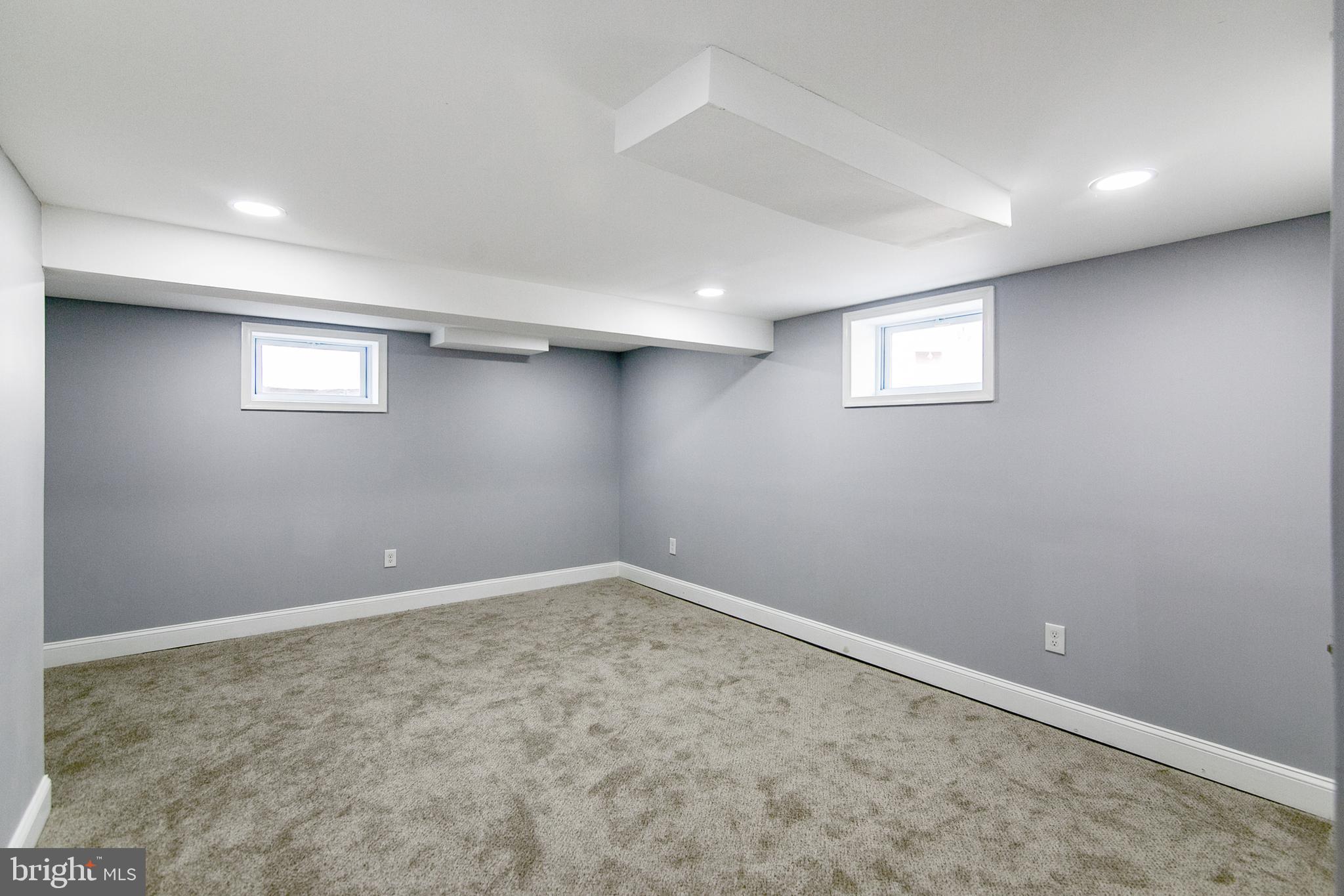 731 Charing Cross Road Baltimore, MD 21229 - Photo 31 of 39