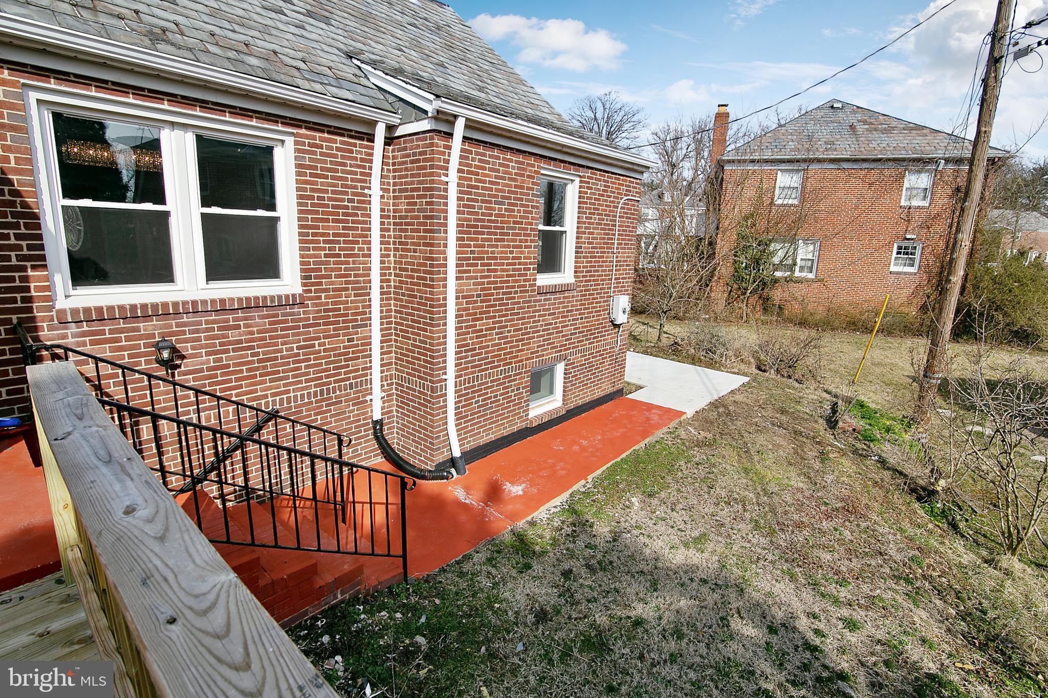731 Charing Cross Road Baltimore, MD 21229 - Photo 38 of 39