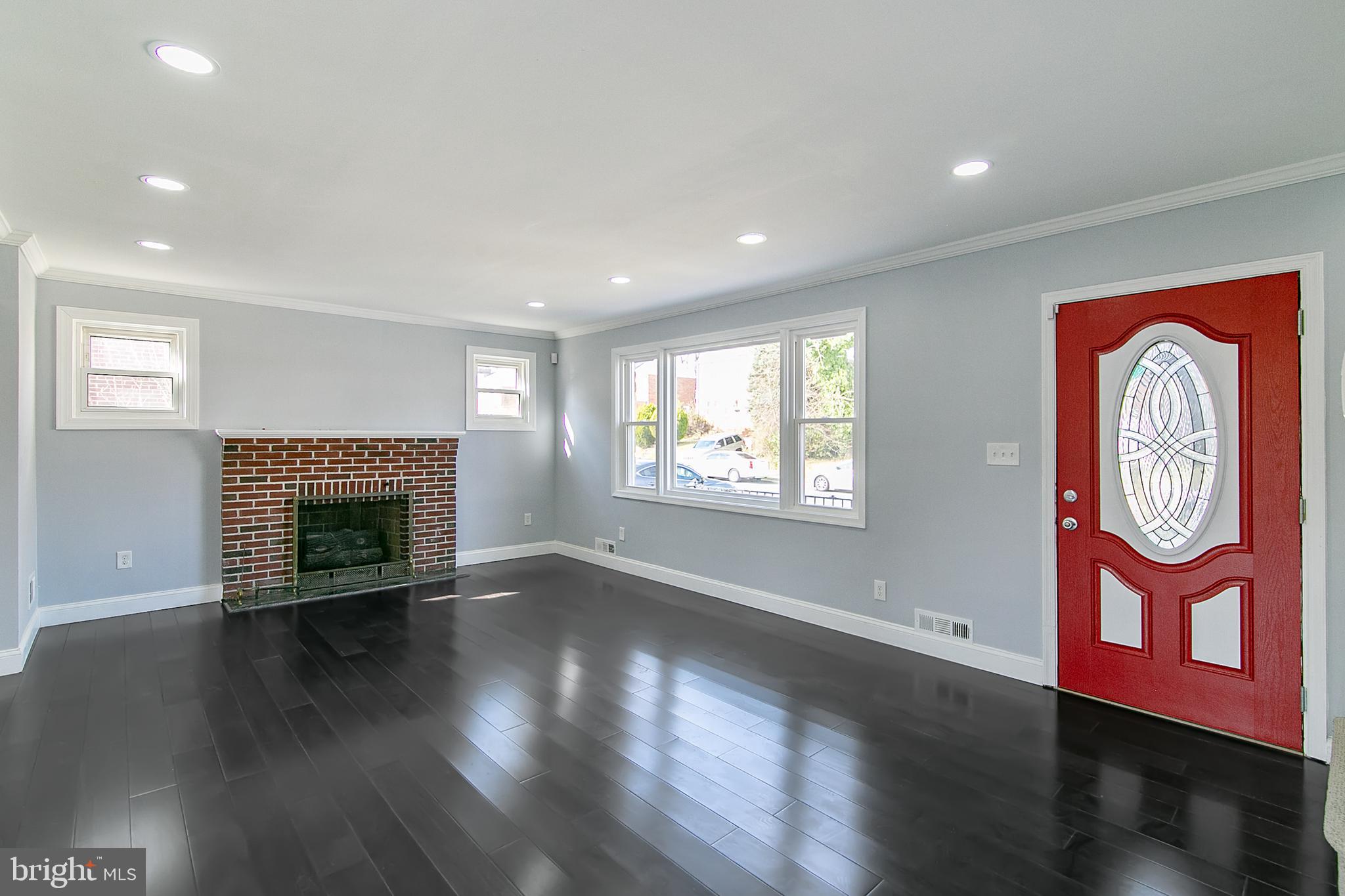 731 Charing Cross Road Baltimore, MD 21229 - Photo 7 of 39
