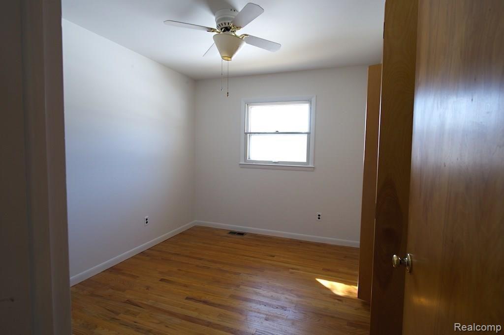 5030 Waldon Road Clarkston, MI 48348 - Photo 14 of 26 DSC_9524.jpg