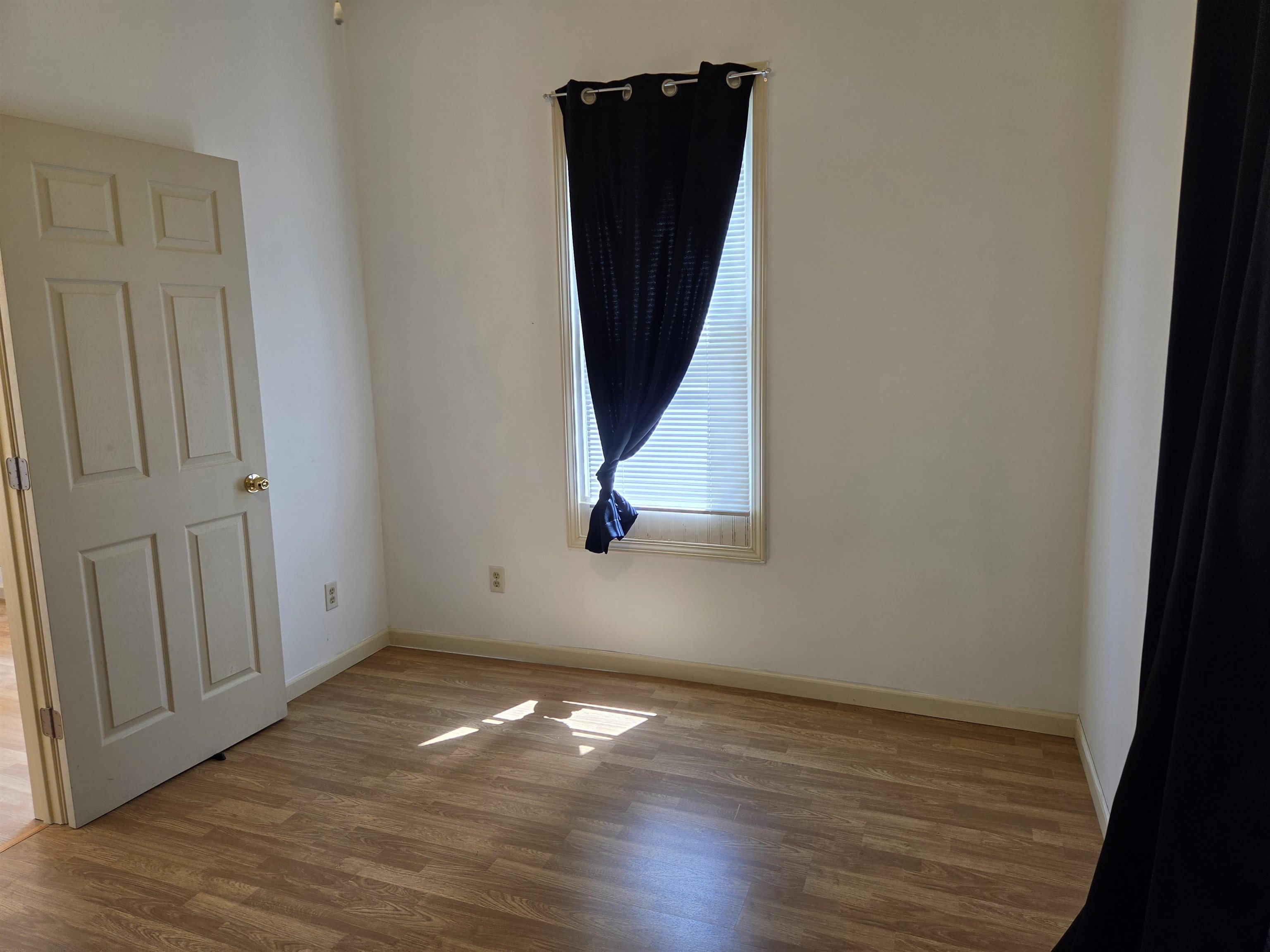 308 4th Street Goodman, WI 54125 - Photo 8 of 11