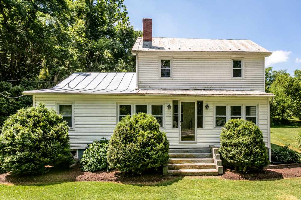 7093 Brocks Gap Road Broadway, VA 22815 - Photo 1 of 24 Gallery Image 1