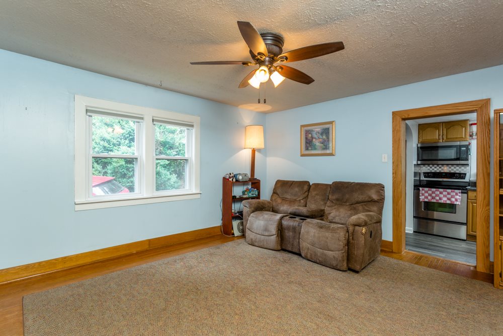 7093 Brocks Gap Road Broadway, VA 22815 - Photo 8 of 24 Gallery Image 8