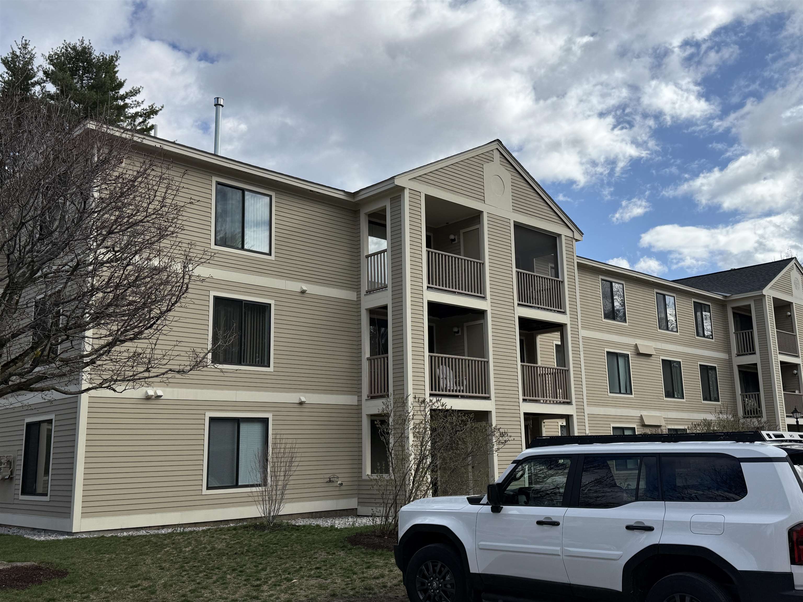 19 Saco Street, Unit 67 Conway, NH 03813 - Photo 6 of 10