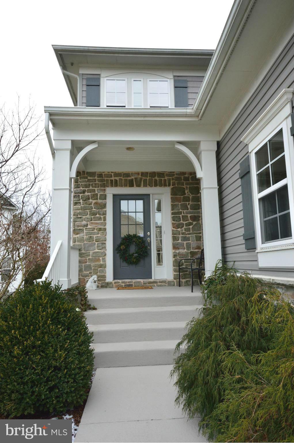 Exterior (Front)