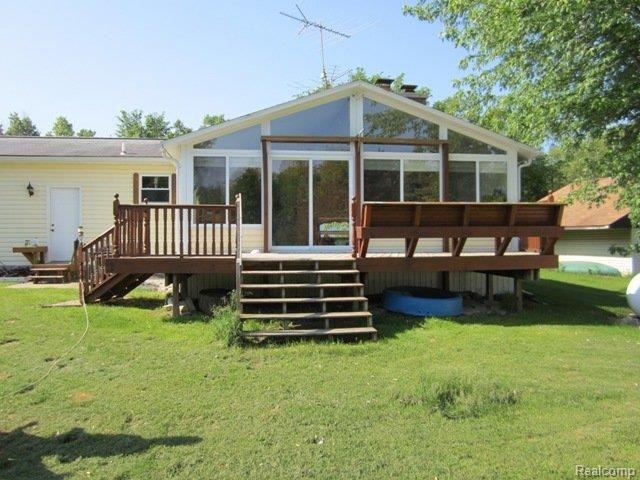 12451 County Line Road Ortonville, MI 48462 - Photo 12 of 17 6.3.11 006
