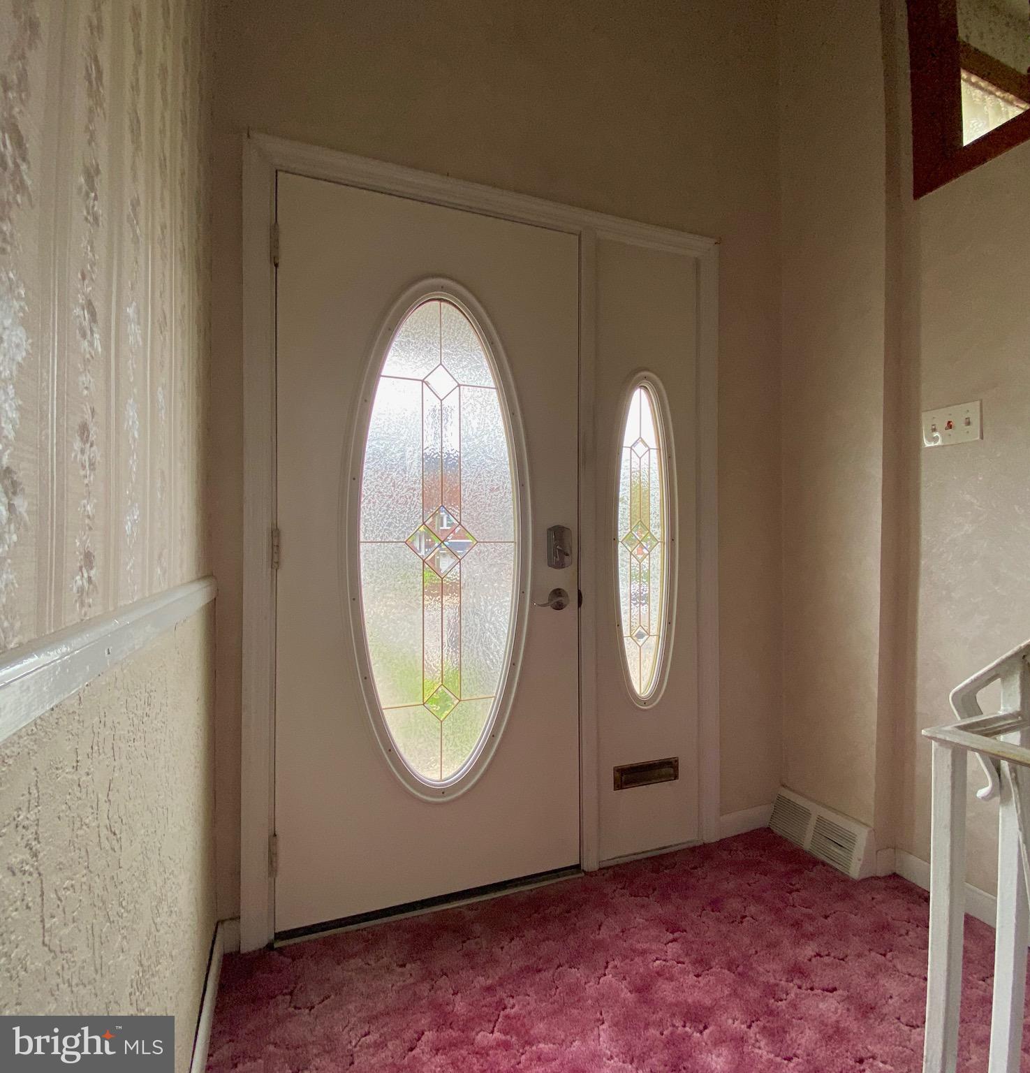 3335 Fairdale Road Philadelphia, PA 19154 - Photo 3 of 35