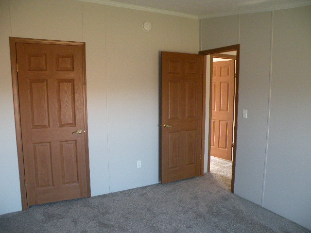 6276 Krouse Road Ovid, MI 48866 - Photo 15 of 28 31400002-14.JPG