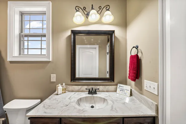 $925,000 | 531 Stonegate Drive, Clarksville, TN 37043