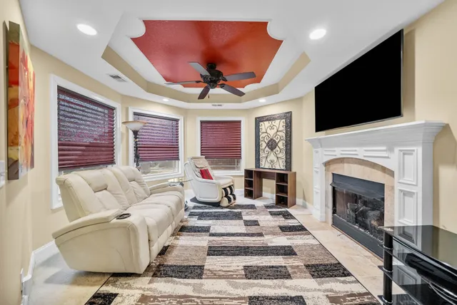 $925,000 | 531 Stonegate Drive, Clarksville, TN 37043