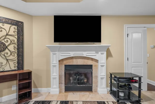 $925,000 | 531 Stonegate Drive, Clarksville, TN 37043