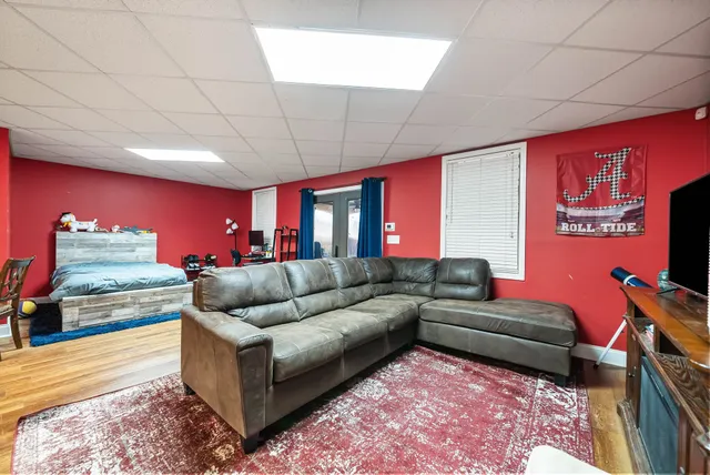 $925,000 | 531 Stonegate Drive, Clarksville, TN 37043