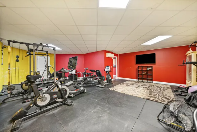 $925,000 | 531 Stonegate Drive, Clarksville, TN 37043