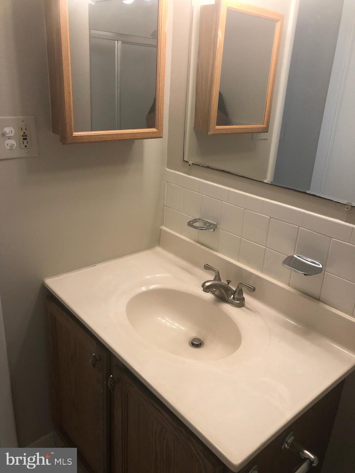 1541 Colonial Drive Woodbridge, VA 22192 - Photo 11 of 22
