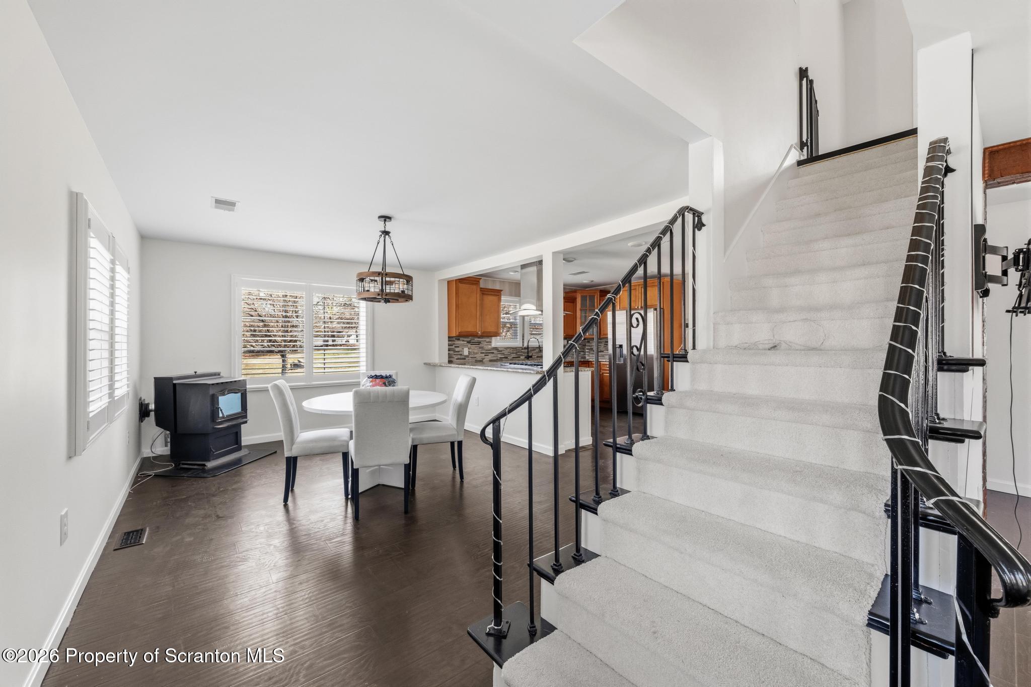 405 South Turnpike Road Clarks Summit, PA 18411 - Photo 3 of 42 DSC_7230