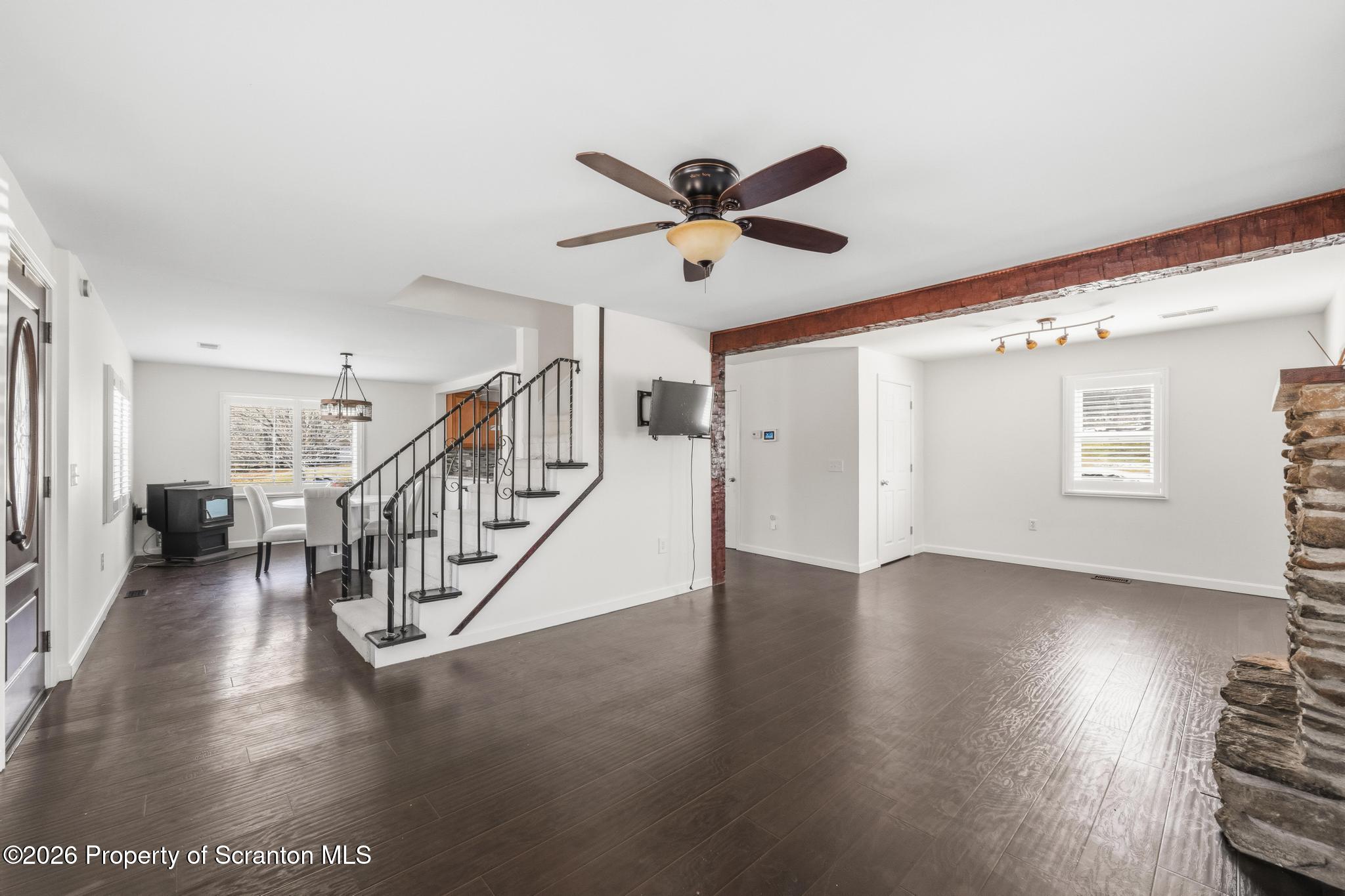 405 South Turnpike Road Clarks Summit, PA 18411 - Photo 7 of 42 DSC_7212