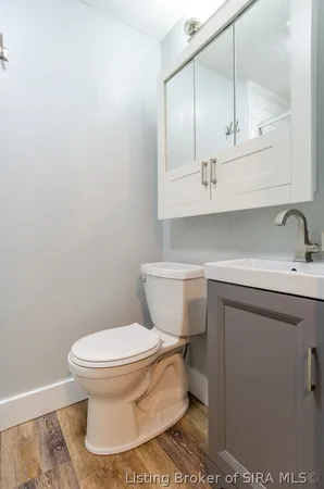 $224,000 | 1005 Bristol Street, Salem, IN 47167