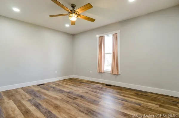 $224,000 | 1005 Bristol Street, Salem, IN 47167