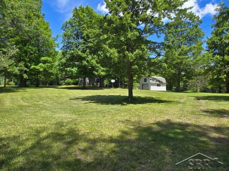10263 Maple Valley Road Gladwin, MI 48624 - Photo 11 of 35