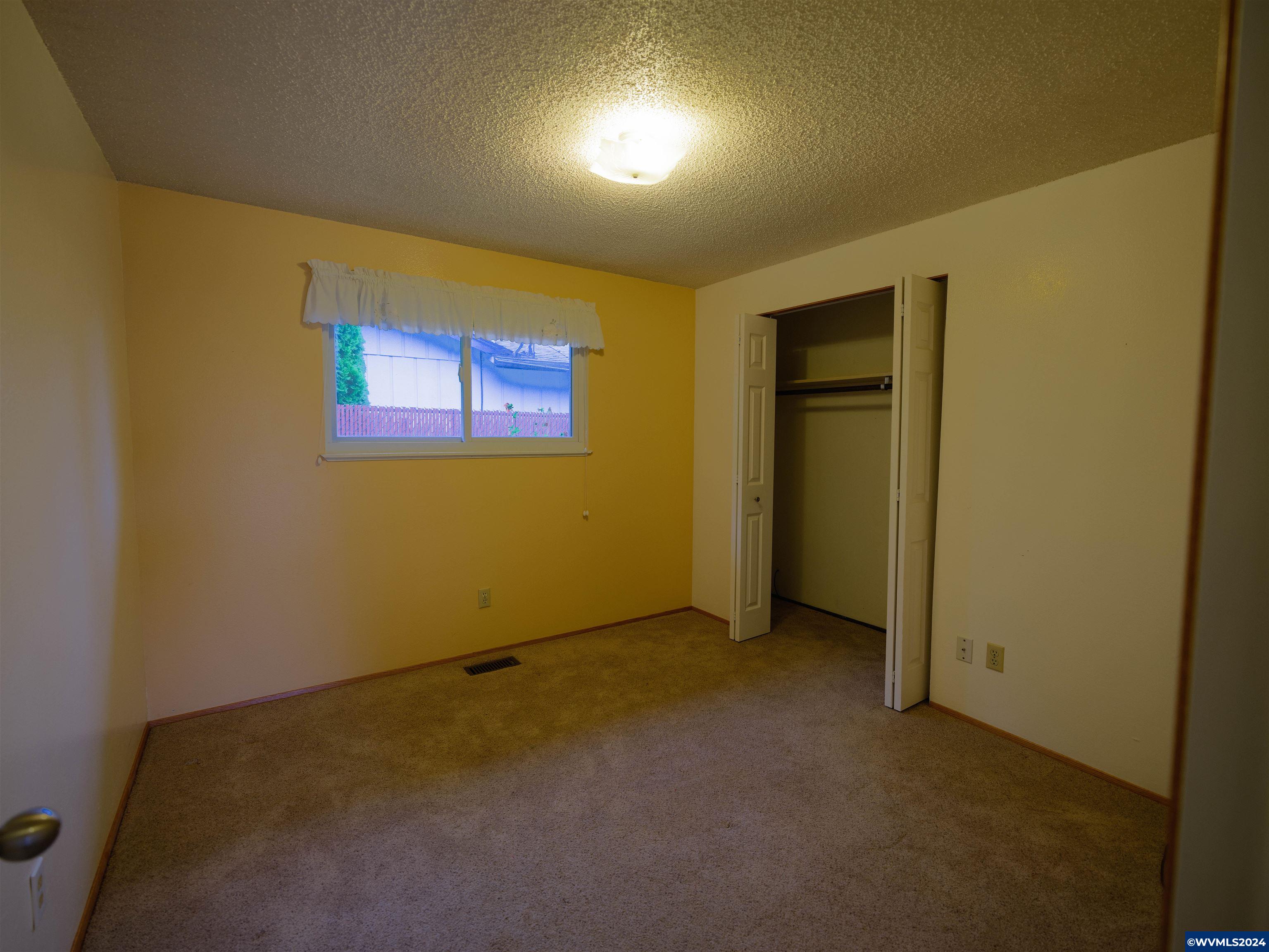 1125 Southwest Lincoln Street Albany, OR 97321 - Photo 5 of 16