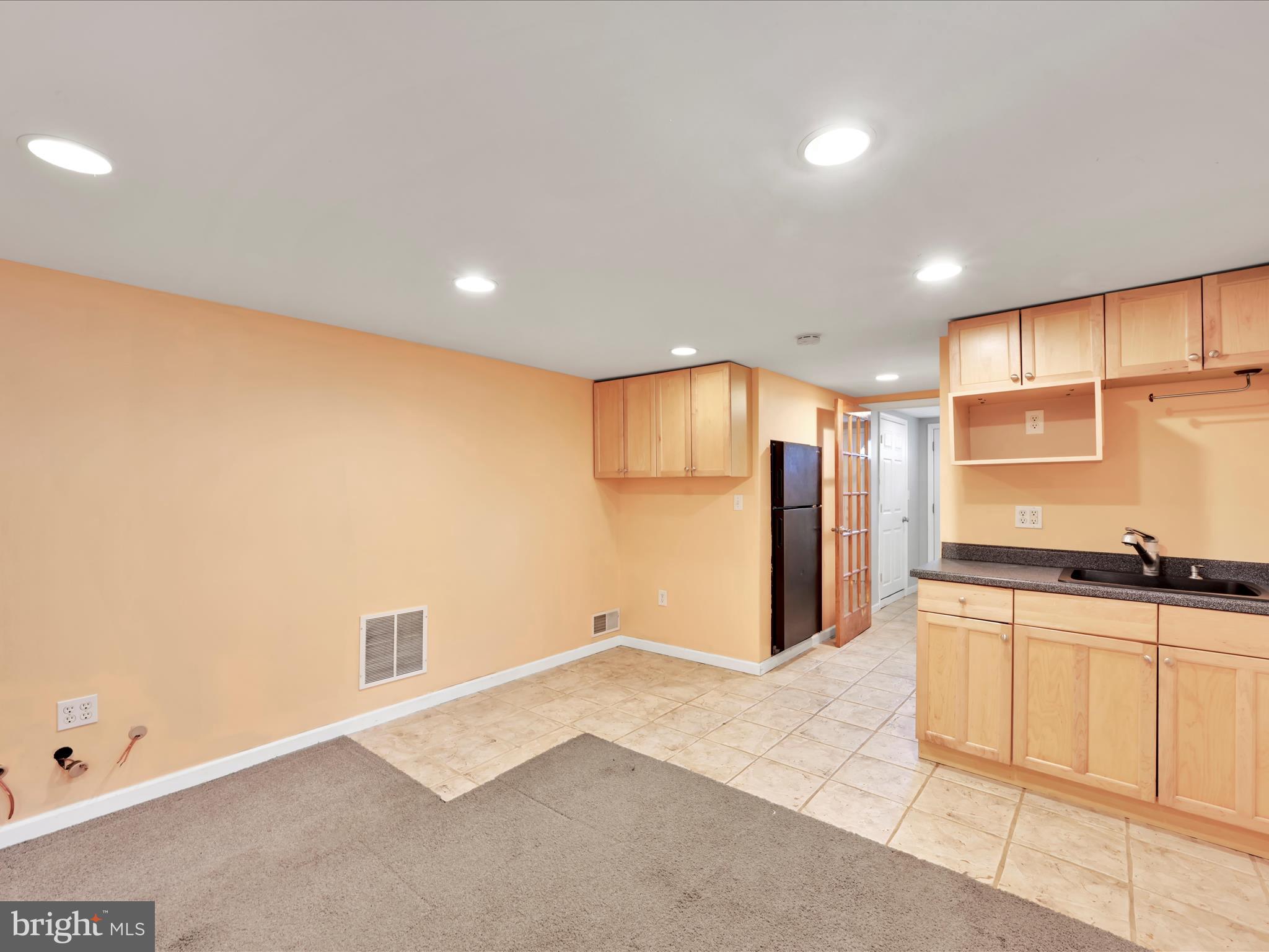 19 Beechwood Road Brookhaven, PA 19015 - Photo 37 of 48 Finished Basement Kitchenette (w/ Ref)
