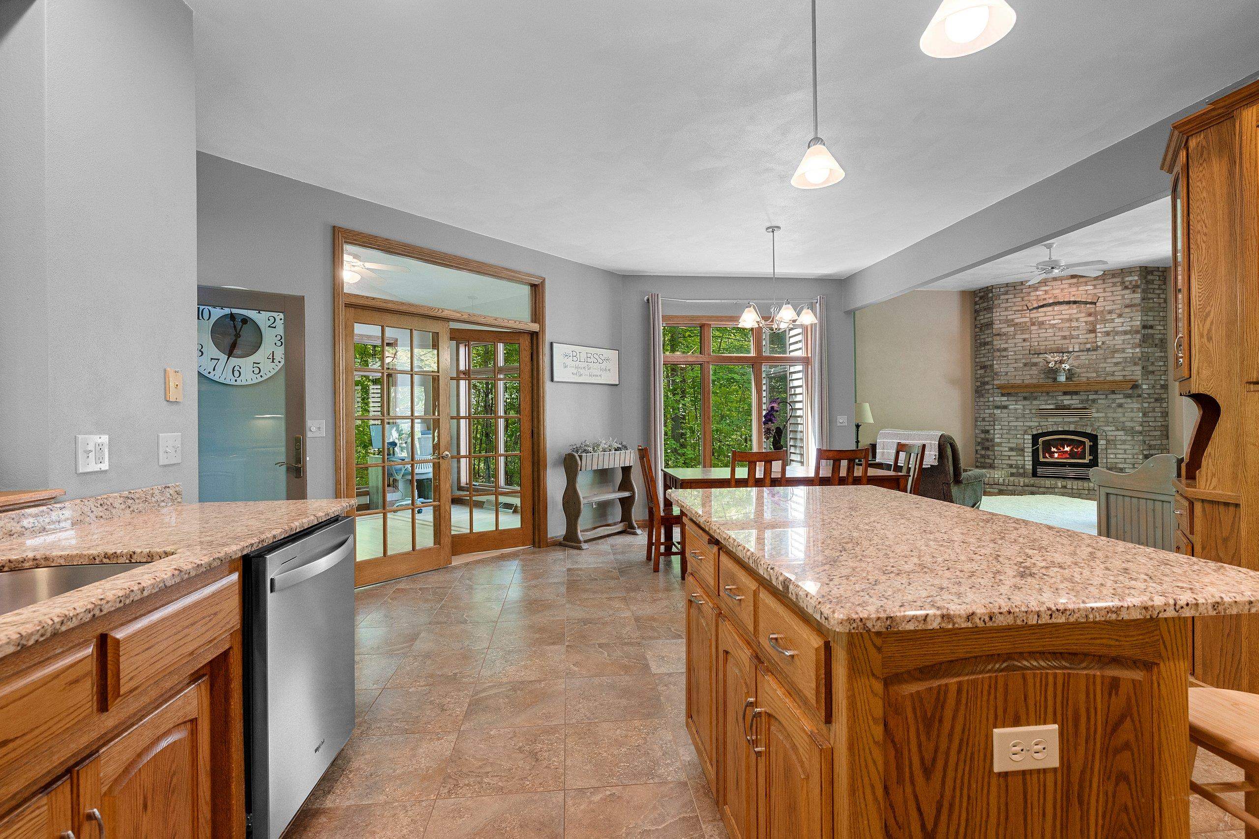 N3880 Anita Wieckert Road Appleton, WI 54913 - Photo 15 of 67