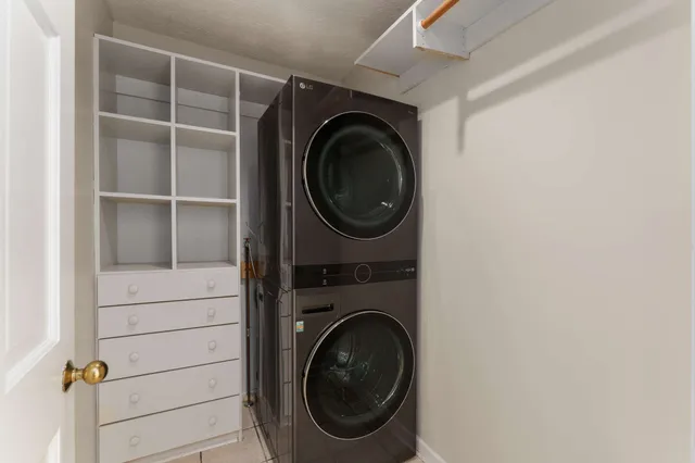 $950,000 | 8475 Mc Crory Lane, Nashville, TN 37221