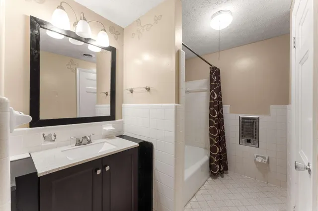 $950,000 | 8475 Mc Crory Lane, Nashville, TN 37221