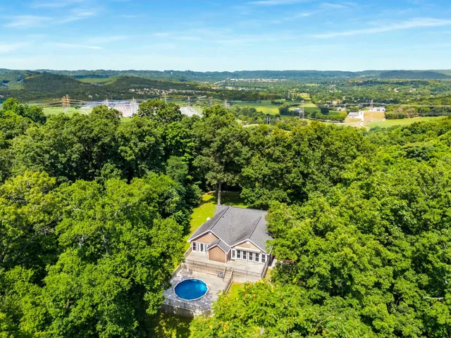 $950,000 | 8475 Mc Crory Lane, Nashville, TN 37221