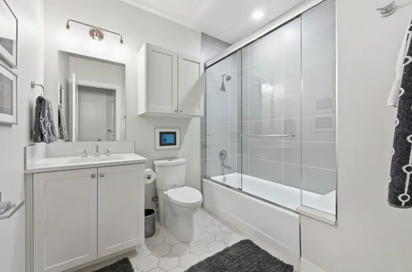 $849,900 | 3115 Clawson Road, Unit 201, Austin, TX 78704