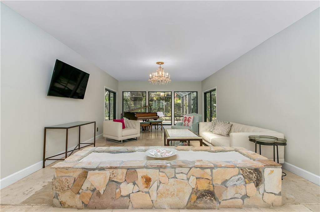 102 South River Road Sewall's Point, FL 34996 - Photo 3 of 28