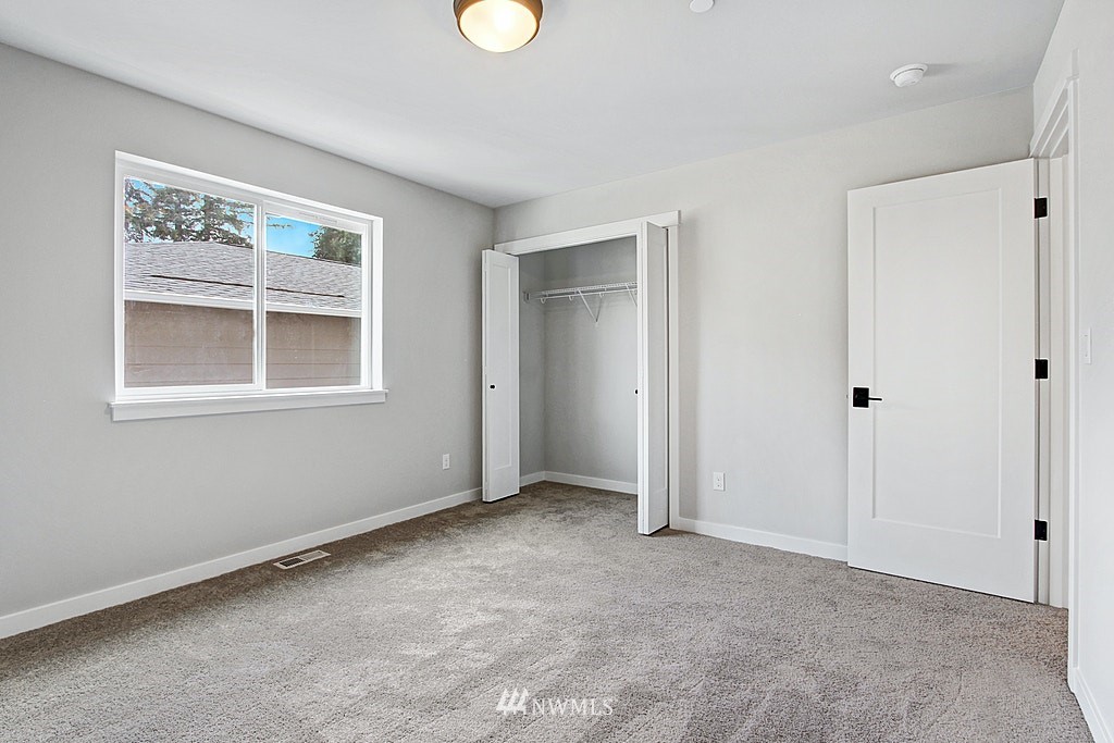 21507 Meridian Drive Southeast Bothell, WA 98021 - Photo 20 of 21