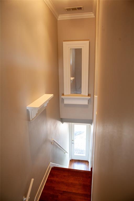 5347 Lewis Street, Unit 5345 Dallas, TX 75206 - Photo 29 of 37 a view of front door