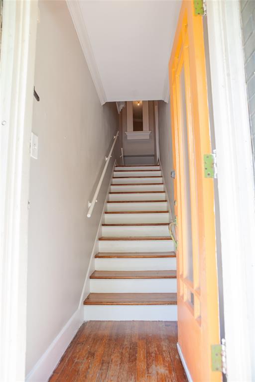 5347 Lewis Street, Unit 5345 Dallas, TX 75206 - Photo 33 of 37 a view of entryway with wooden floor