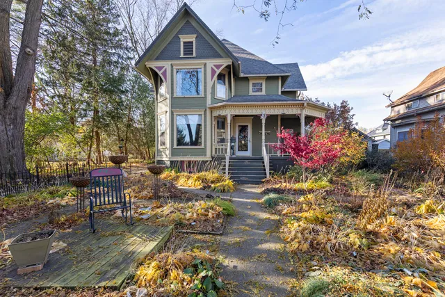 $430,000 | 420 Jones Avenue, Fort Atkinson, WI 53538