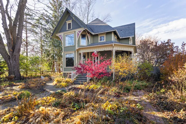 $430,000 | 420 Jones Avenue, Fort Atkinson, WI 53538