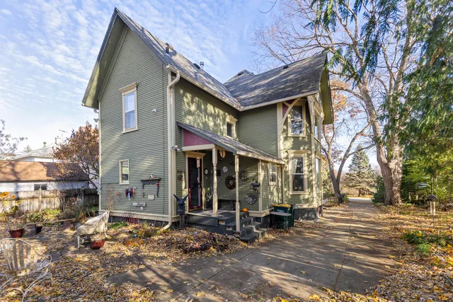 $430,000 | 420 Jones Avenue, Fort Atkinson, WI 53538