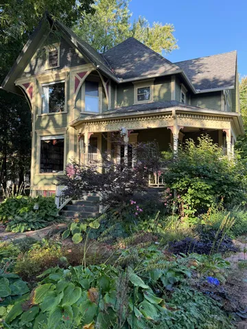 $430,000 | 420 Jones Avenue, Fort Atkinson, WI 53538