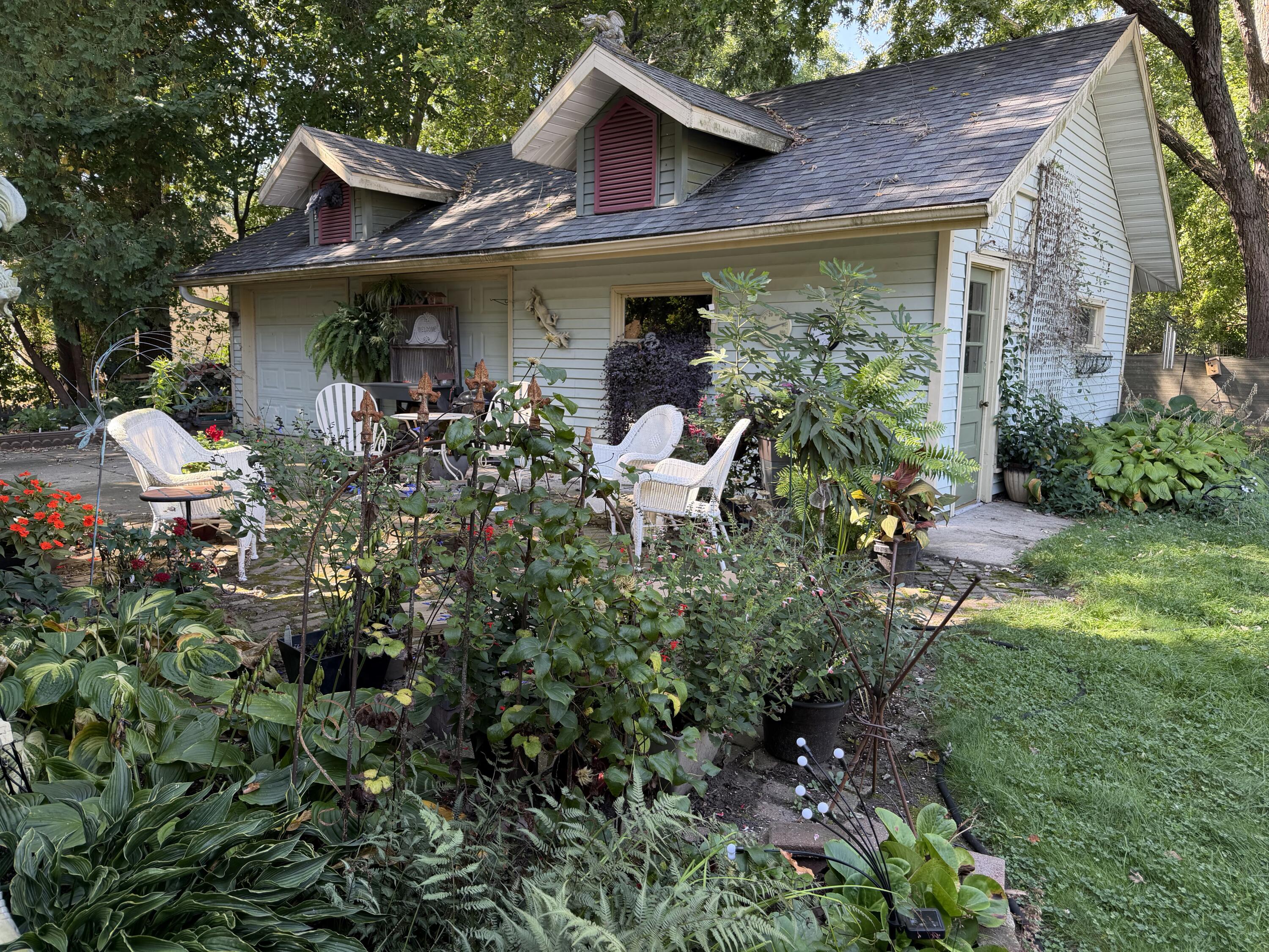 420 Jones Avenue Fort Atkinson, WI 53538 - Photo 6 of 61 IMG_0106