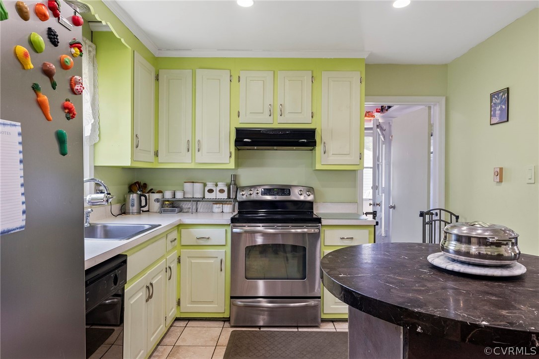 4107 Roundtree Road Henrico, VA 23294 - Photo 6 of 24 Gallery Image 6
