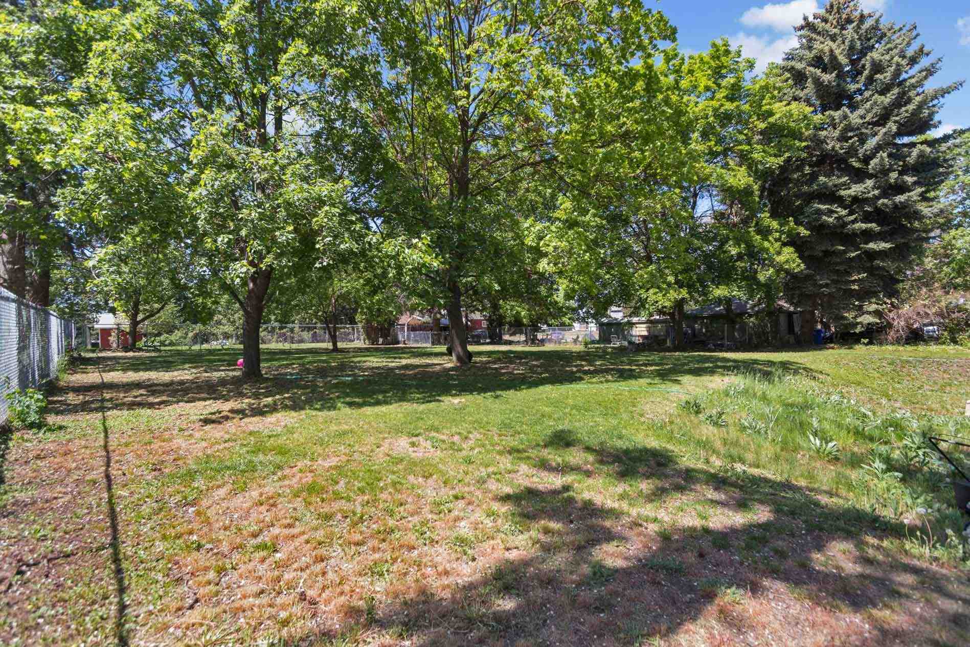 915-917 North Bessie Road Spokane, WA 99212 - Photo 4 of 24