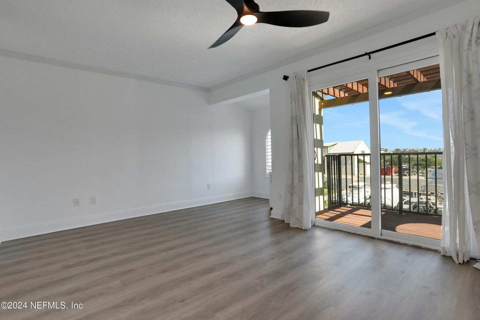 120 Sunset Harbor Way, Unit 206 St. Augustine, FL 32080 - Photo 27 of 54 a view of room with window