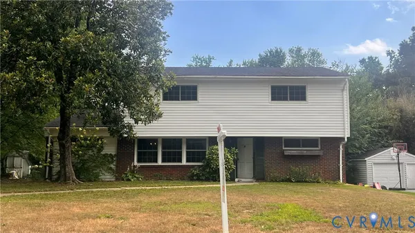 $370,000 | 9305 Woodcrest Road, Henrico, VA 23229
